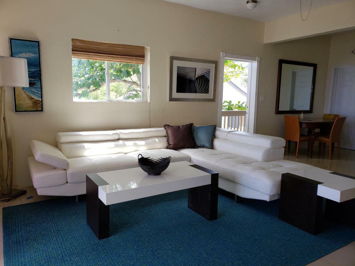 Villa Indigo Sunny 1Br Apartment In Private Gated Estate Σαρλότ Αμαλί Εξωτερικό φωτογραφία